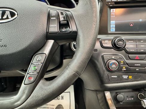 Used 2011 Kia Optima EX w/ Premium Pkg FWD image 25