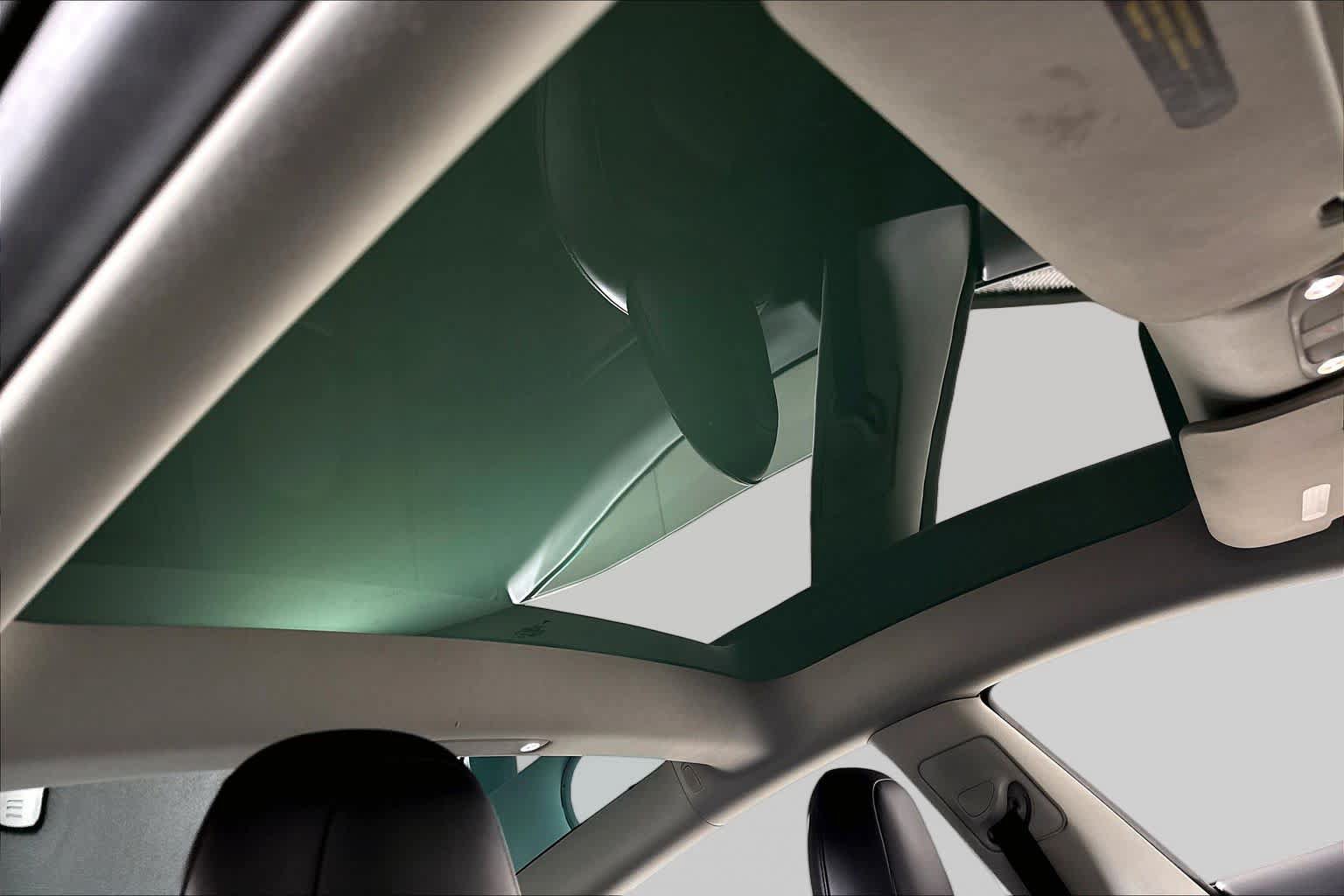 Used 2022 Tesla Model 3 RWD image 12