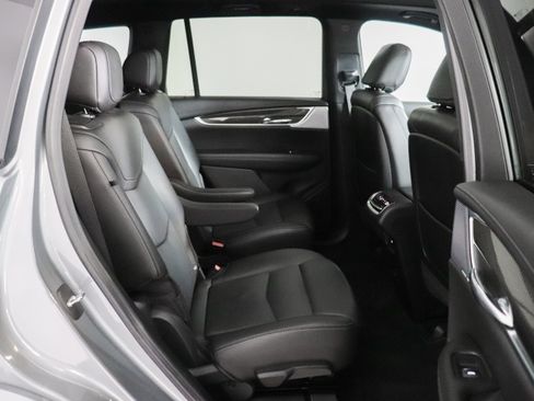 Used 2023 Cadillac XT6 Sport AWD/4WD image 21