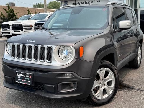 Certified 2018 Jeep Renegade Limited w/ UConnect 8.4 Nav Group AWD/4WD image 3