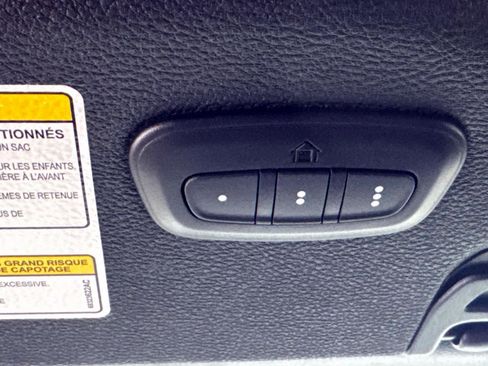 Used 2023 Jeep Wrangler Unlimited Rubicon w/ LED Lighting Group image 21