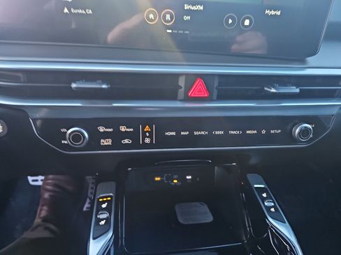 New 2026 Kia Sorento SX Prestige AWD/4WD image 18