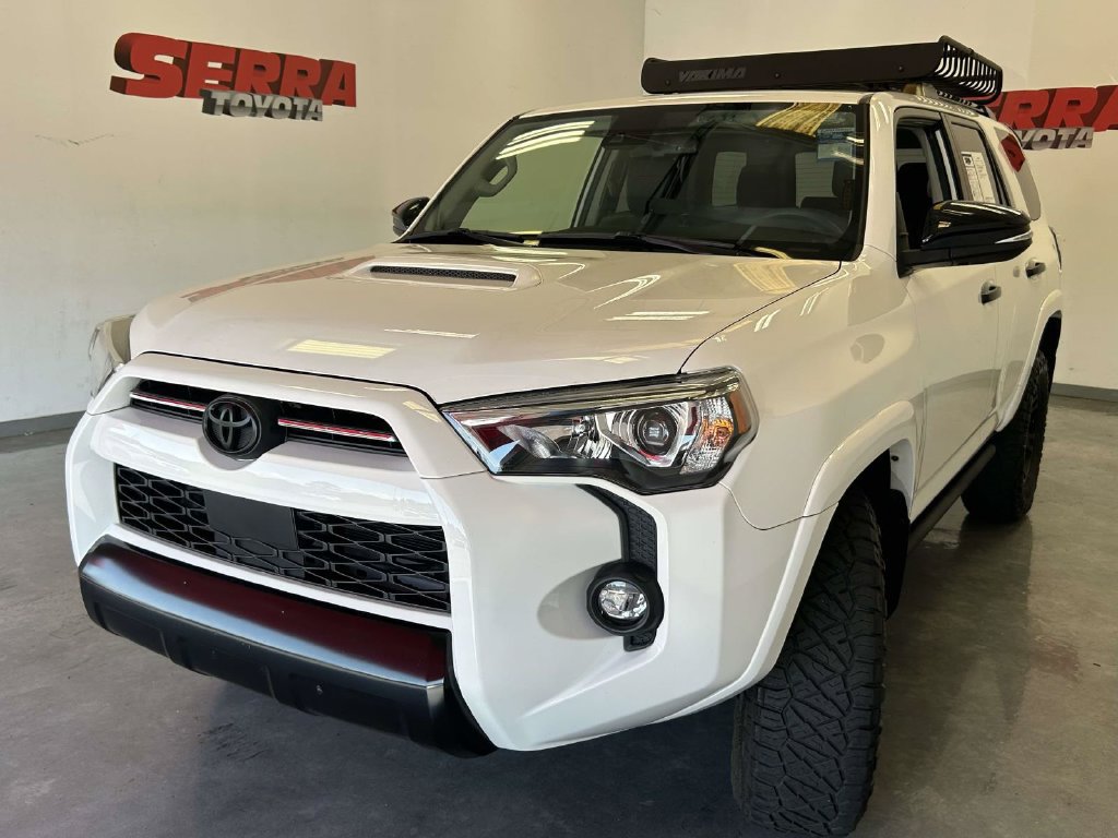 Used 2021 Toyota 4Runner Venture w/ Moonroof Package AWD/4WD image 6
