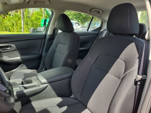 Used 2025 Nissan Sentra S FWD image 17