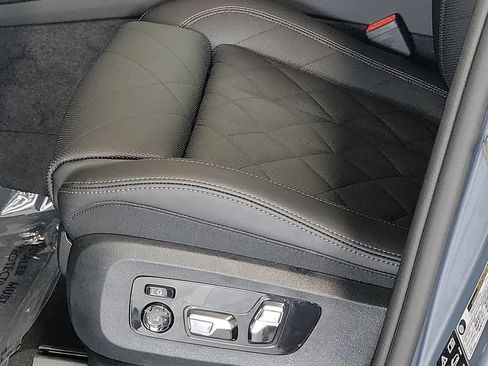 New 2027 BMW X7 xDrive40i AWD/4WD image 15