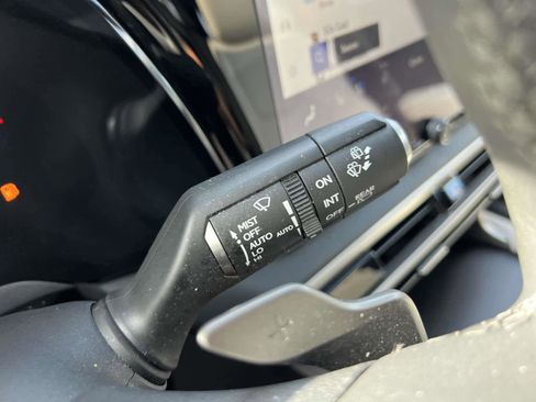 Used 2023 Lexus RX 350 Premium image 31