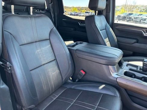 Used 2024 Chevrolet Silverado 1500 High Country w/ Technology Package AWD/4WD image 25