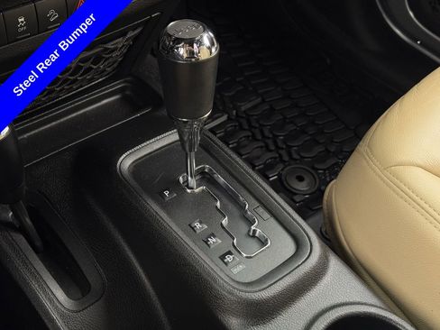 Used 2018 Jeep Wrangler Unlimited Sport image 23