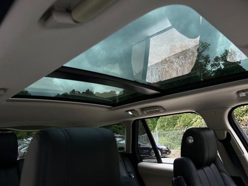 Used 2016 Land Rover Range Rover Supercharged image 45