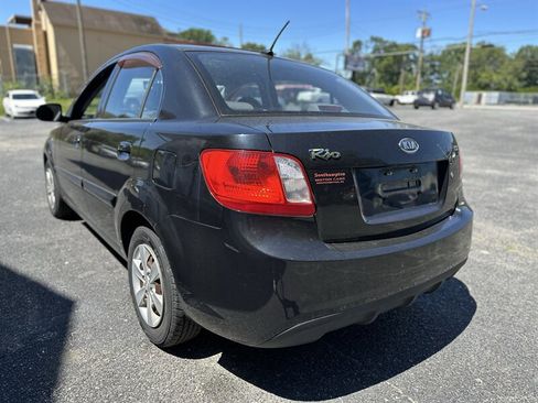 Used 2010 Kia Rio LX FWD image 6