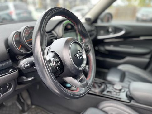 Used 2019 MINI Cooper Clubman S image 22