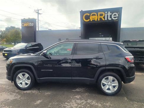 Used 2022 Jeep Compass Latitude w/ Convenience Group image 10