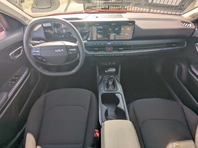 New 2027 Kia K4 FWD image 15
