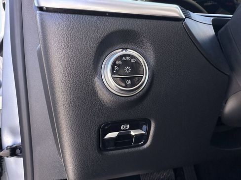 New 2026 Mercedes-Benz C 300 4MATIC Sedan image 35