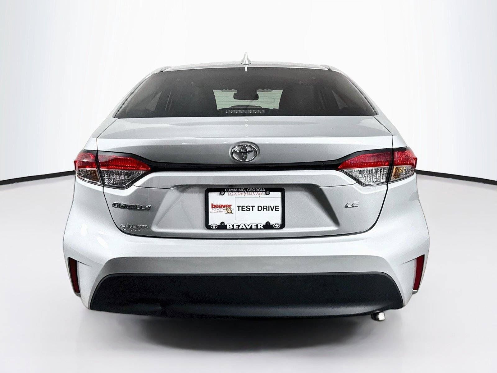 Used 2026 Toyota Corolla LE FWD image 12