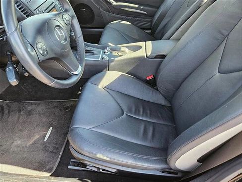 Used 2010 Mercedes-Benz SLK 300 image 14