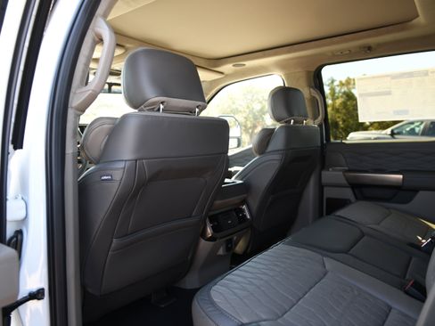 New 2026 Ford F250 Platinum w/ Platinum Plus Package image 24