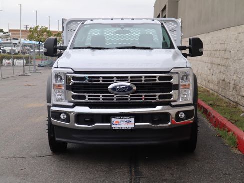 Used 2024 Ford F550 2WD Regular Cab Super Duty image 2