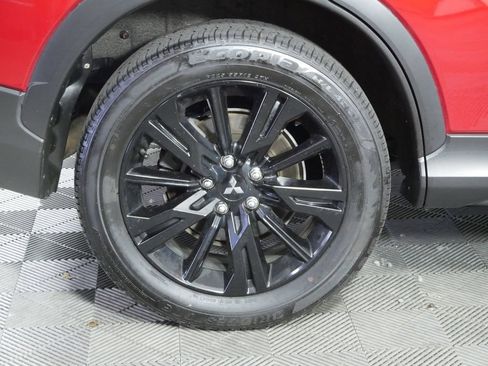 Used 2023 Mitsubishi Eclipse Cross LE AWD/4WD image 11