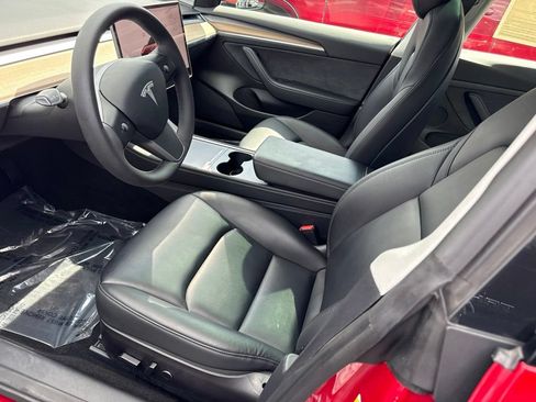 Used 2022 Tesla Model 3 Long Range AWD/4WD image 3
