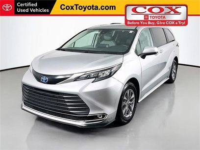 Certified 2024 Toyota Sienna XLE