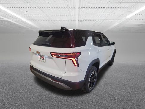New 2026 Chevrolet Equinox LT w/ Convenience Package II image 6