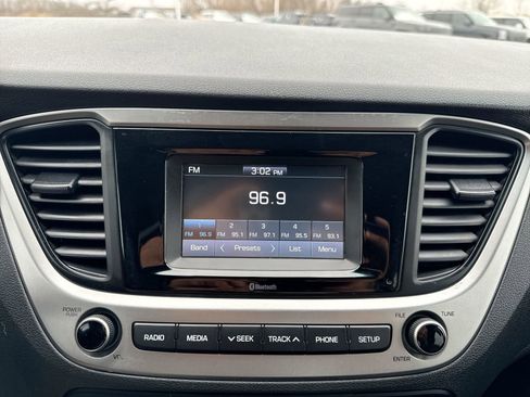 Used 2018 Hyundai Accent SE image 17