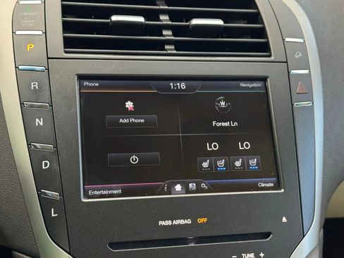 Used 2013 Lincoln MKZ Hybrid FWD image 32