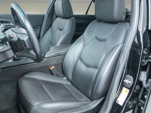 Certified 2023 Cadillac CT4 Luxury w/ Sun And Sound Package image 39