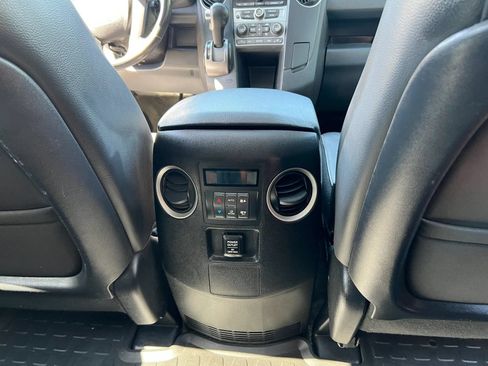 Used 2015 Honda Pilot EX-L image 18