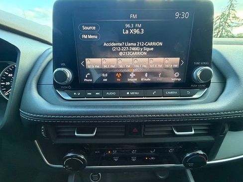 Used 2021 Nissan Rogue S image 23