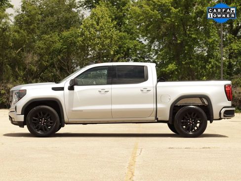 Used 2022 GMC Sierra 1500 Elevation AWD/4WD image 4