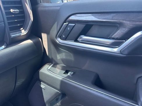 Used 2024 Chevrolet Silverado 1500 LTZ w/ LTZ Premium Package AWD/4WD image 19