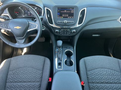 Used 2024 Chevrolet Equinox LT image 10