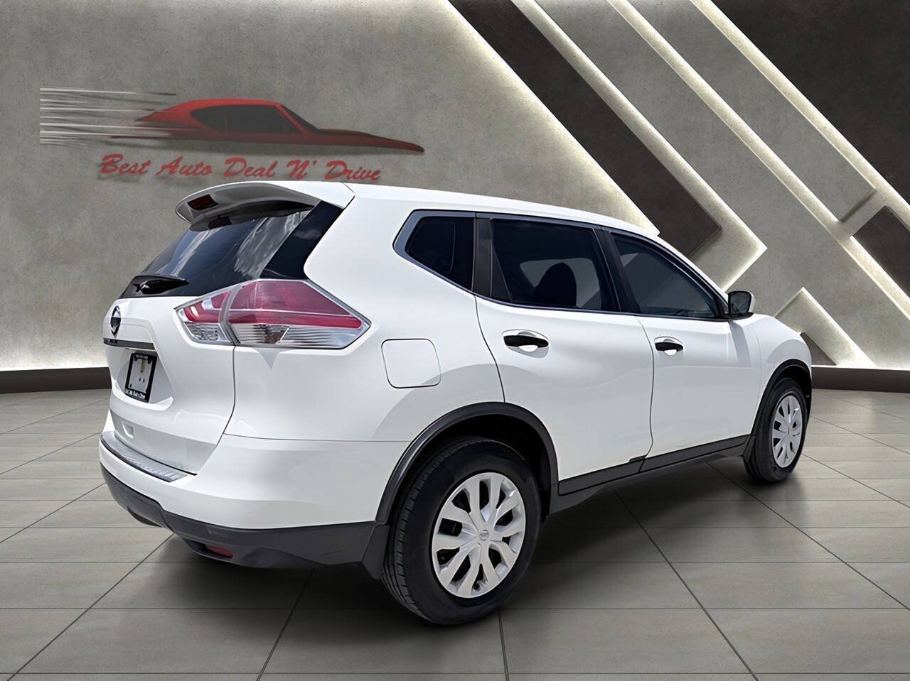 Used 2016 Nissan Rogue S FWD image 9