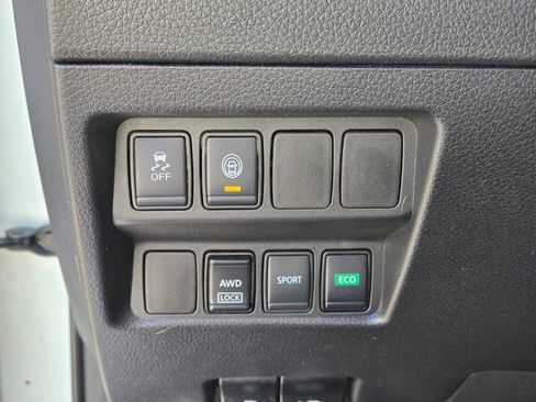 Used 2021 Nissan Rogue Sport S AWD/4WD image 35