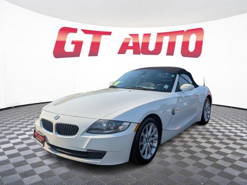 Used 2008 BMW Z4 3.0i RWD image 2