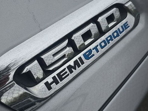 Used 2021 RAM 1500 Big Horn image 12