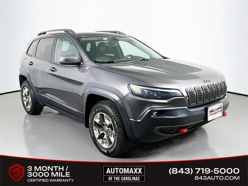 Used 2019 Jeep Cherokee Trailhawk AWD/4WD image 1