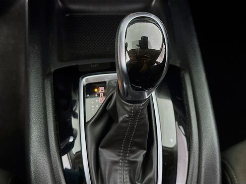 Used 2021 Nissan Rogue Sport SV FWD image 18
