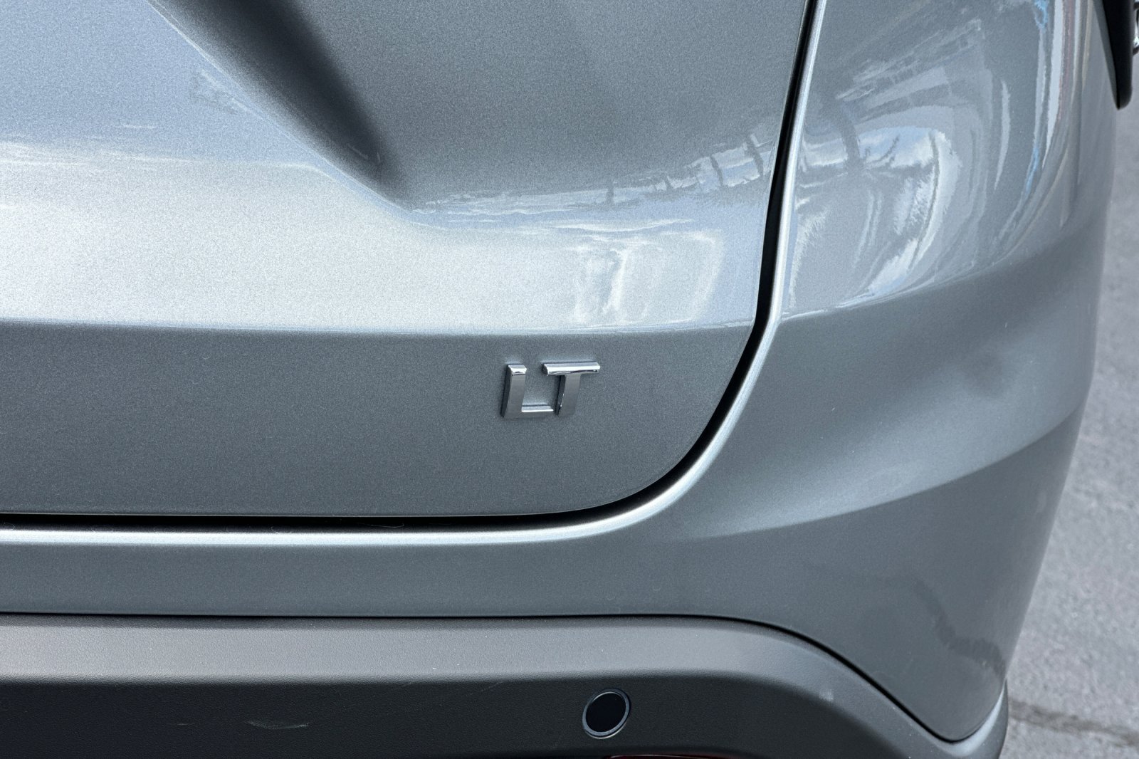 New 2026 Chevrolet Trax LT w/ Driver Confidence Package FWD image 25