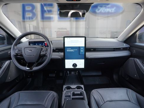 Used 2025 Ford Mustang Mach-E Premium AWD/4WD image 19