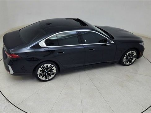 Used 2026 BMW 530i image 85