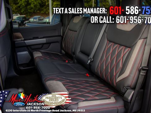 New 2026 Ford F250 Lariat w/ Black Appearance Package image 32