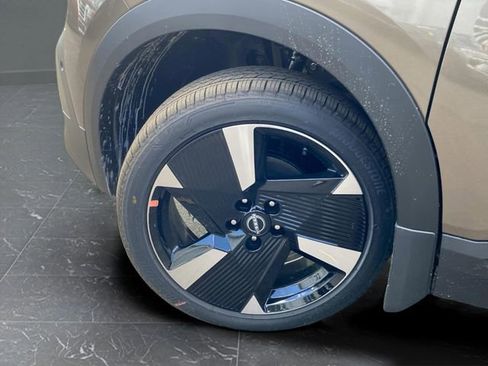 New 2026 Nissan Kicks SR w/ Cold Weather Package image 31