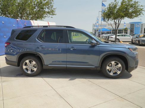New 2026 Honda Pilot EX-L image 4