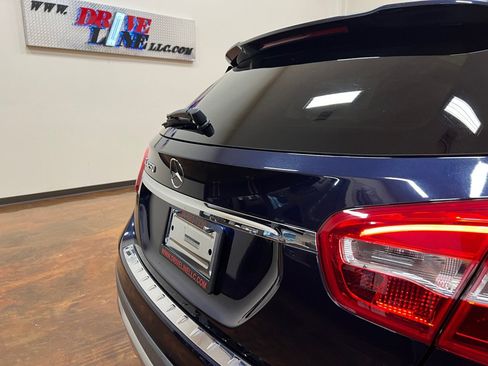 Used 2018 Mercedes-Benz GLA 250 SEDAN image 44