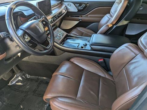 Used 2022 Lincoln Aviator Reserve w/ Equipment Group 201A image 16