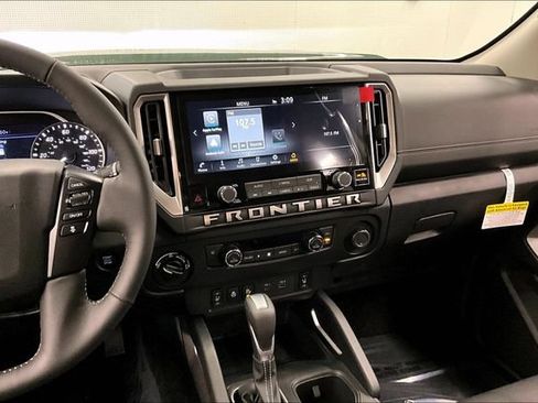 New 2026 Nissan Frontier SV w/ All-Weather Content Package AWD/4WD image 7