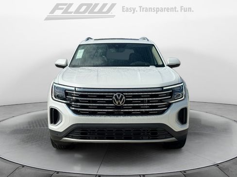 New 2026 Volkswagen Atlas SEL AWD/4WD image 2